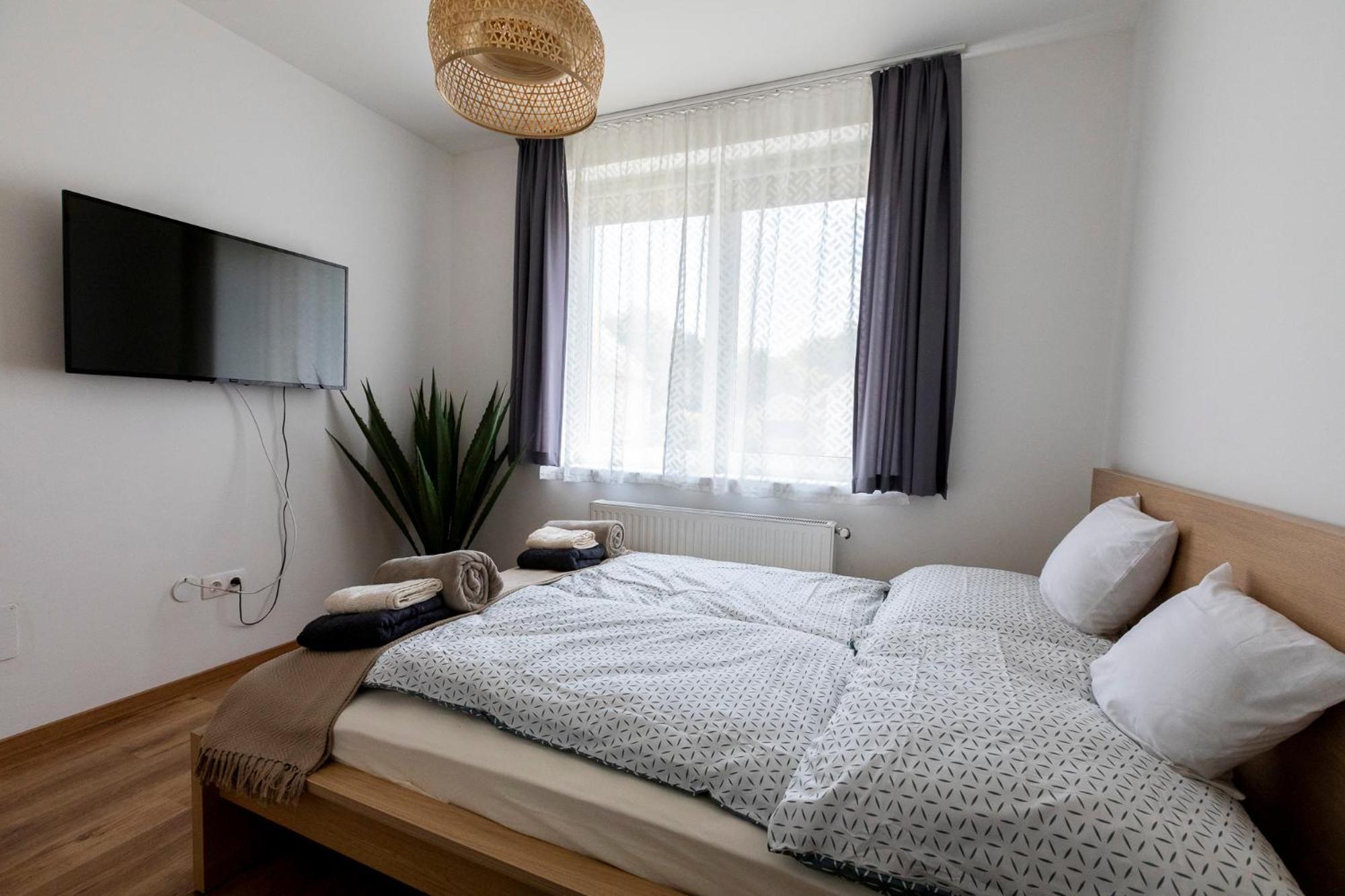 Apartment Park *