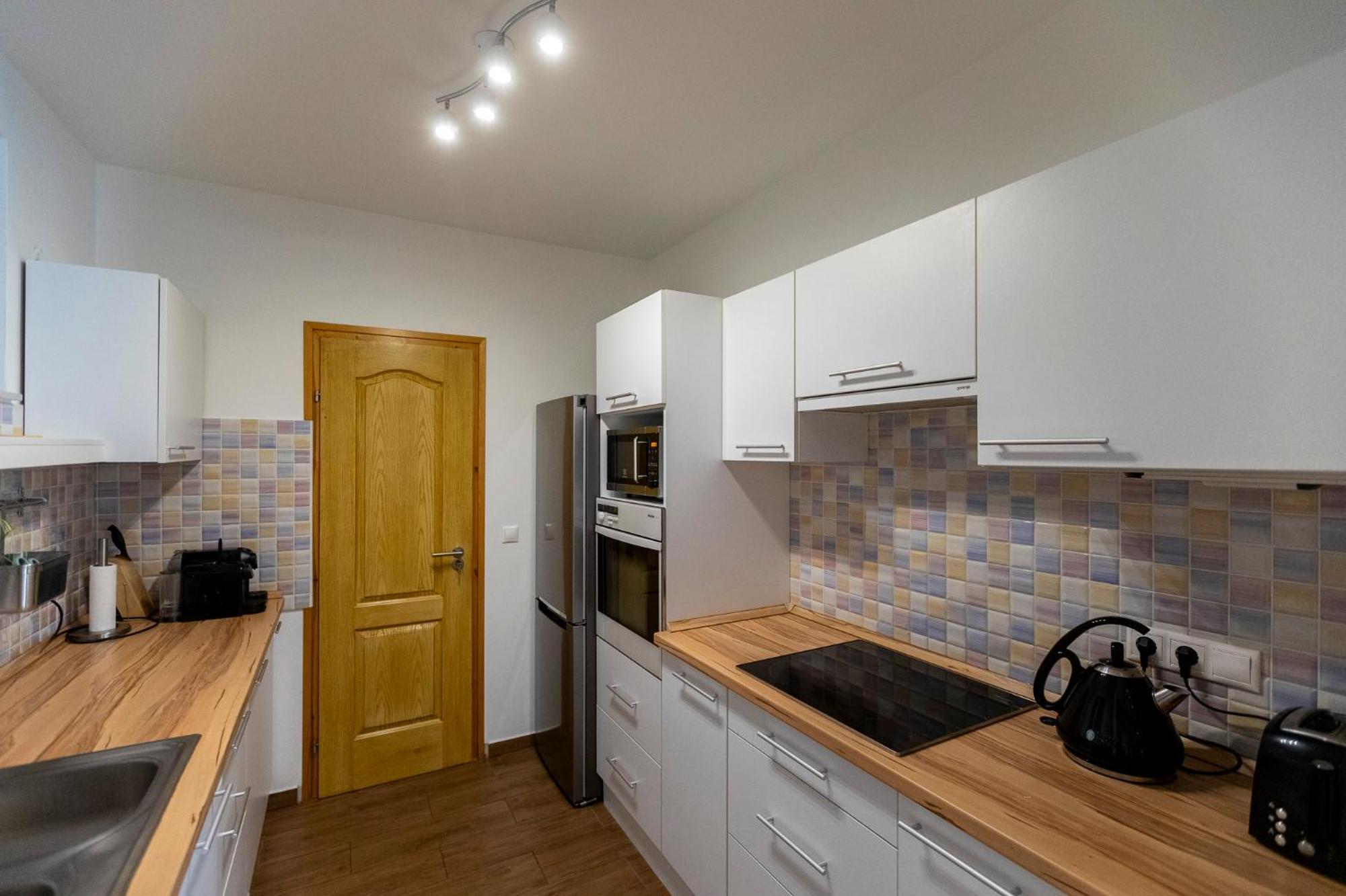 Park Apartment Sarrod